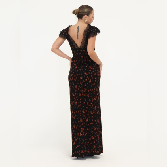 Rumored Frontier Lace Floral Maxi Dress in Green - Picture 6 of 6